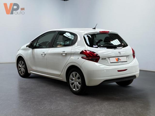 Peugeot 208 image 5