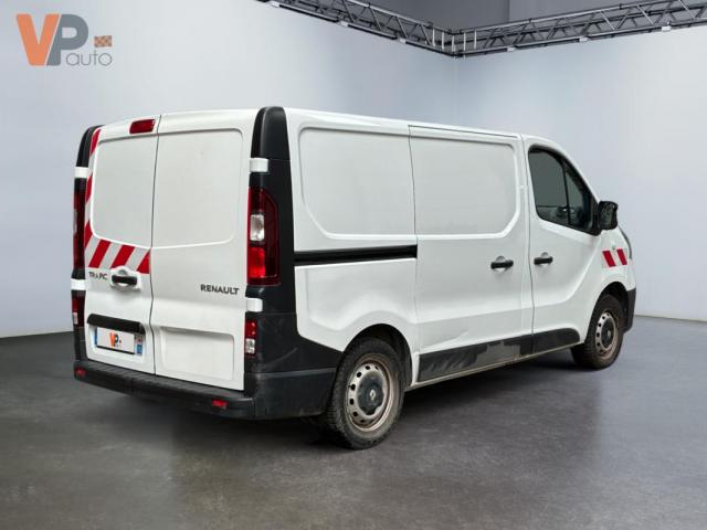 Renault Trafic image 4
