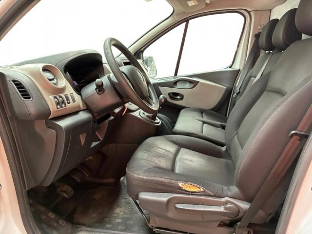 Renault Trafic image 7