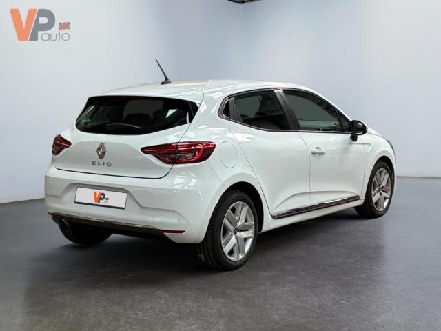 Renault Clio image 8