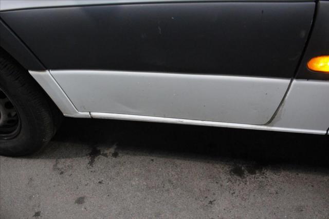 Mercedes Benz Sprinter image 5