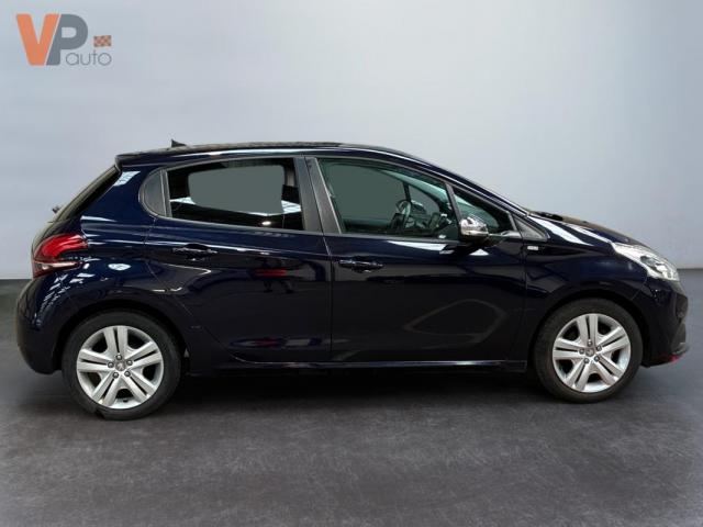 Peugeot 208 image 3