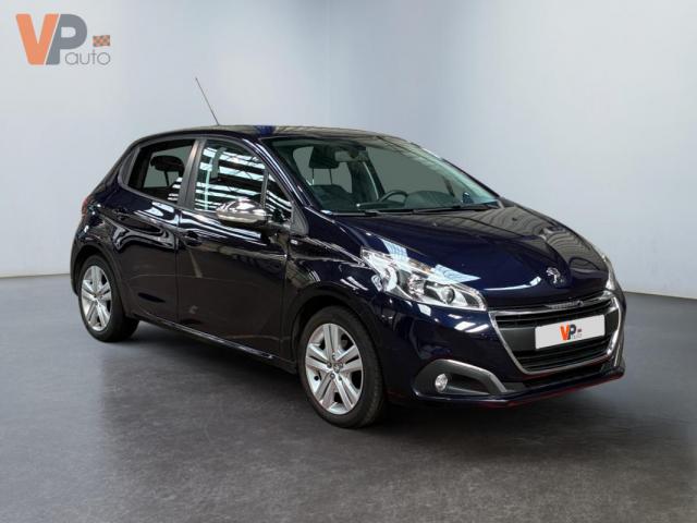 Peugeot 208 image 1