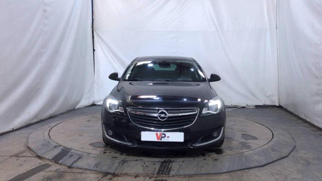 Opel Insignia image 2