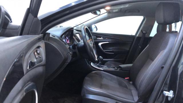 Opel Insignia image 3