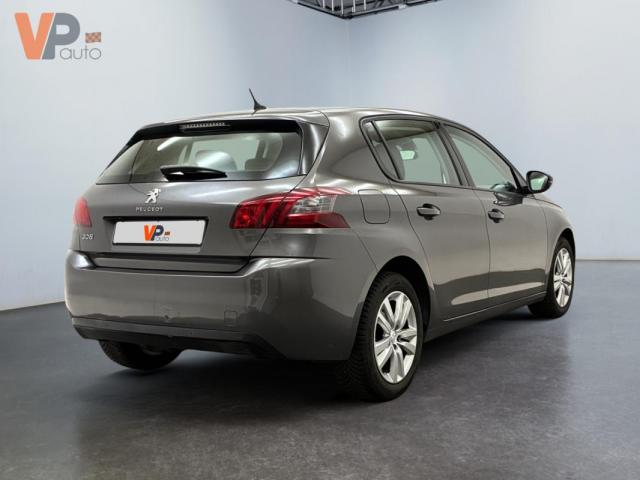 Peugeot 308 image 1