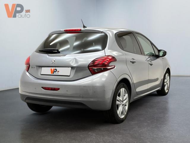 Peugeot 208 image 4