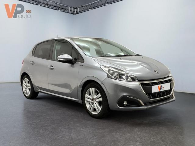 Peugeot 208 image 1