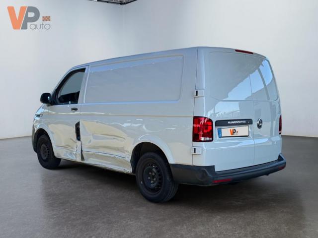 Volkswagen Transporter image 3