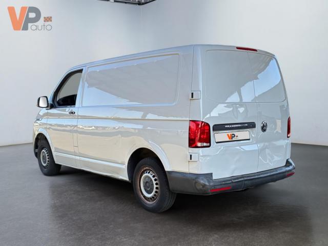 Volkswagen Transporter image 4