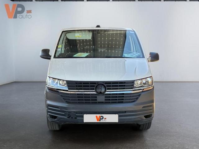 Volkswagen Transporter image 2