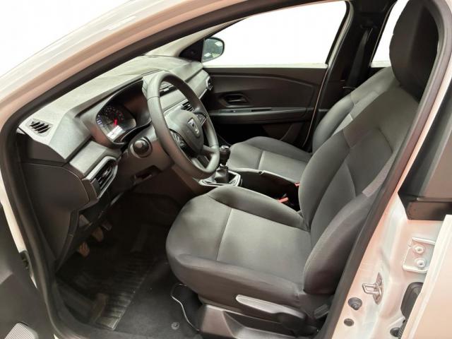 Dacia Sandero image 2
