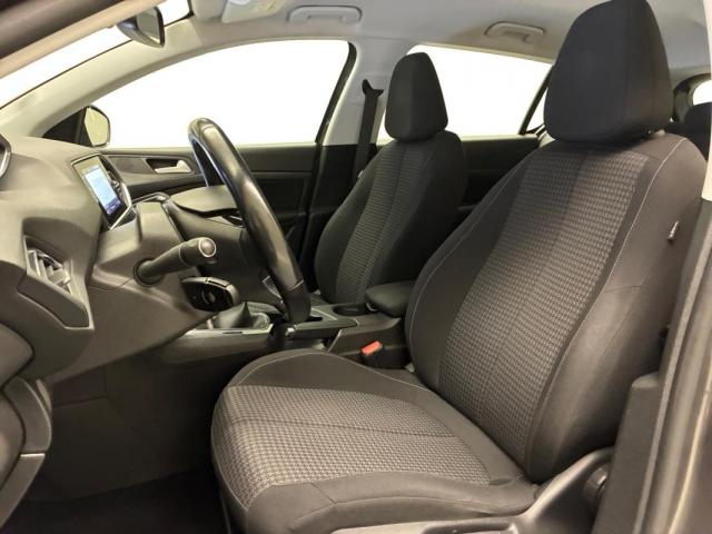 Peugeot 308 image 6