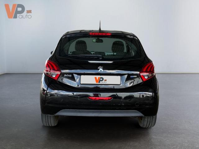 Peugeot 208 image 5