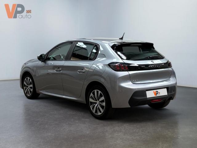 Peugeot 208 image 8