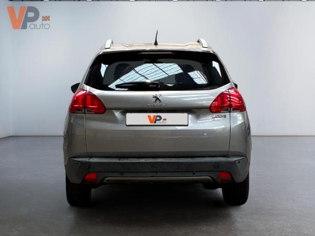 Peugeot 2008 image 2