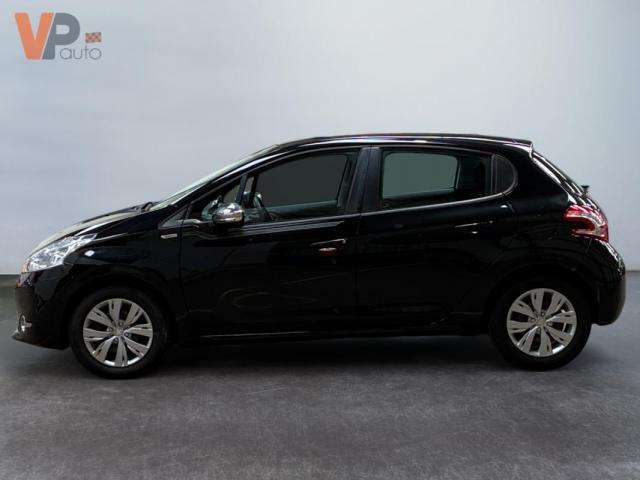 Peugeot 208 image 3