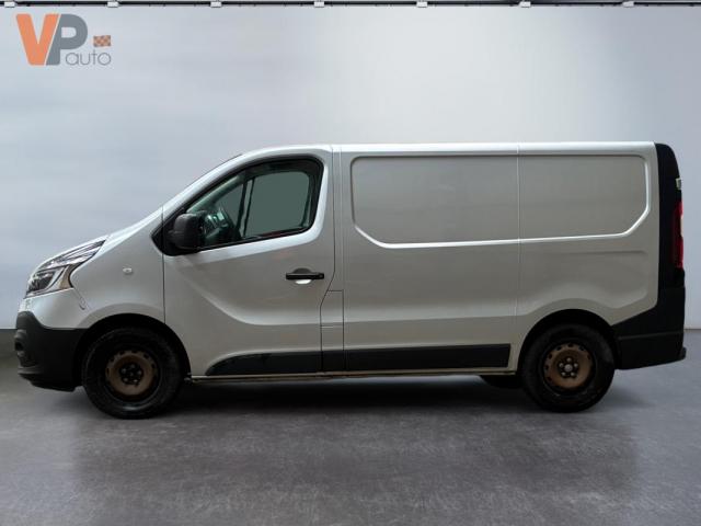 Renault Trafic image 3