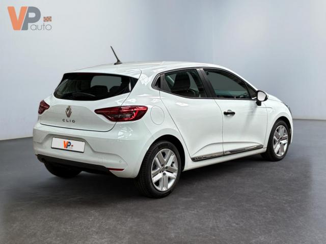 Renault Clio image 2