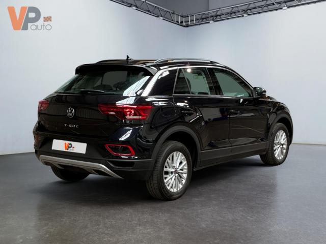 Volkswagen T-Roc image 4