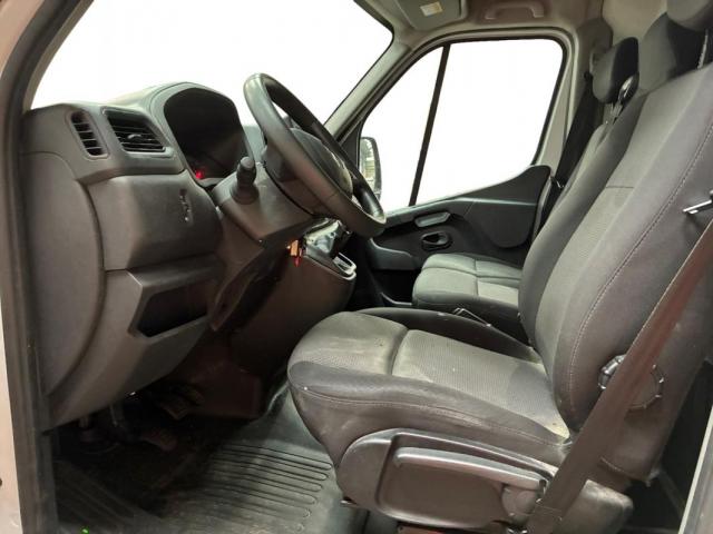 Renault Master image 6