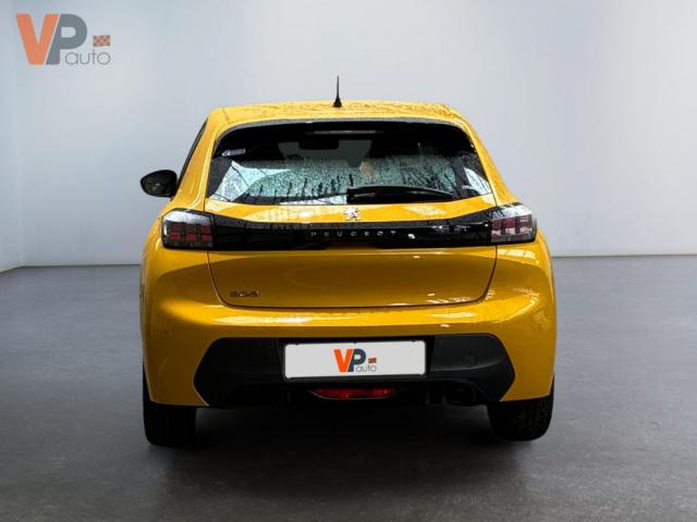 Peugeot 208 image 3