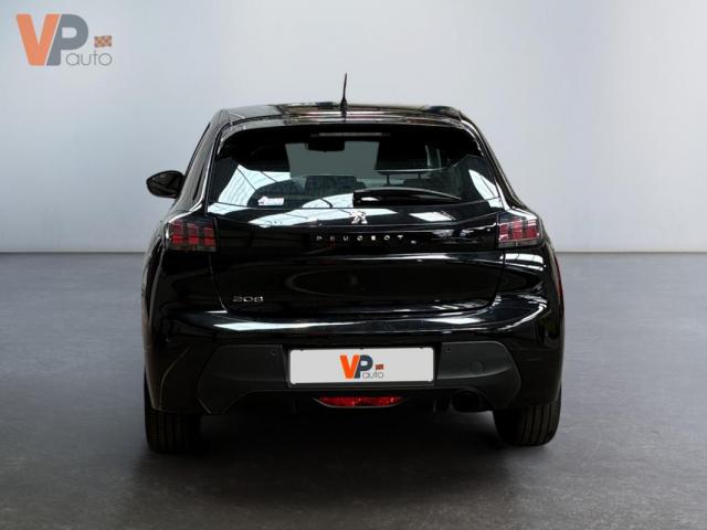 Peugeot 208 image 8