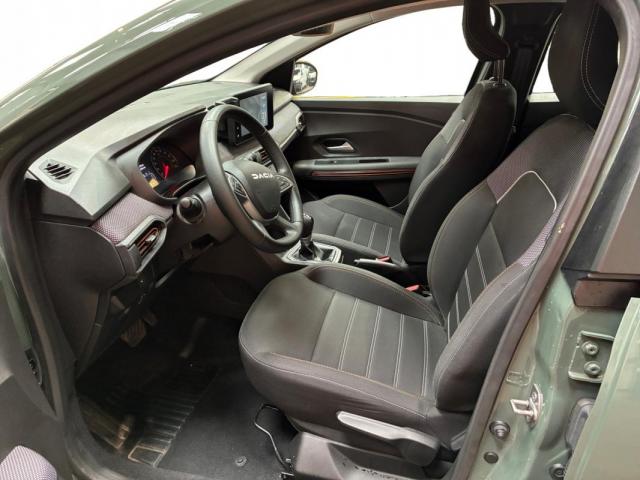 Dacia Sandero image 1