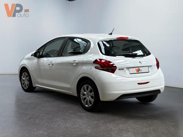 Peugeot 208 image 4
