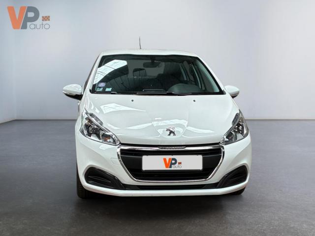Peugeot 208 image 6