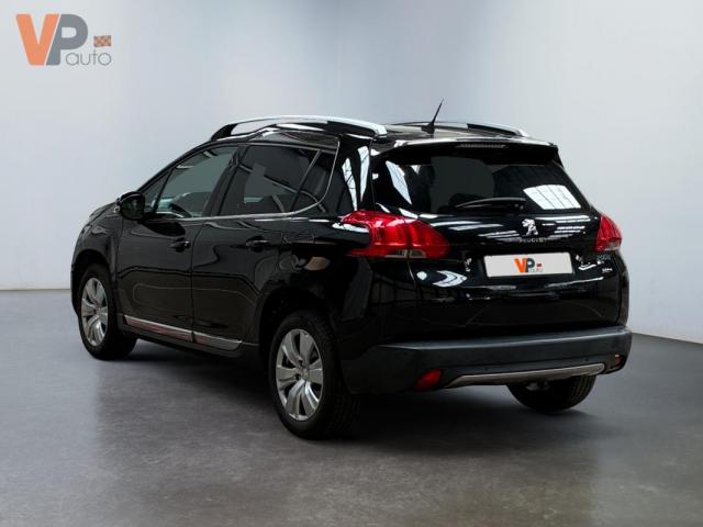 Peugeot 2008 image 3