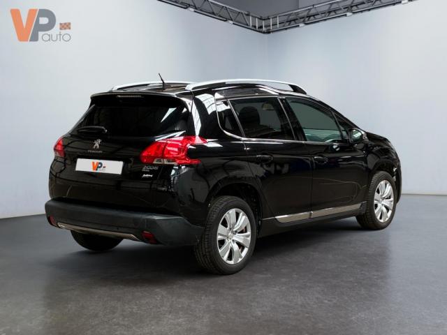 Peugeot 2008 image 1