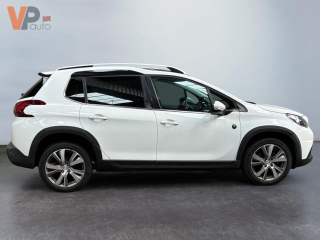 Peugeot 2008 image 6