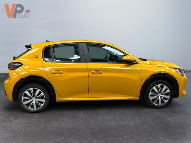 Peugeot 208 image 1