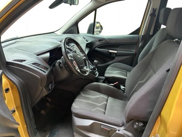 Ford Grand Tourneo Connect image 4