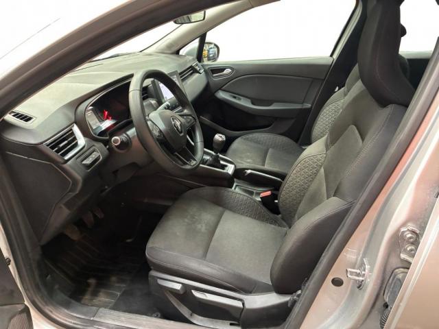 Renault Clio image 8