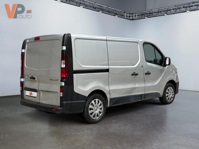 Renault Trafic image 5