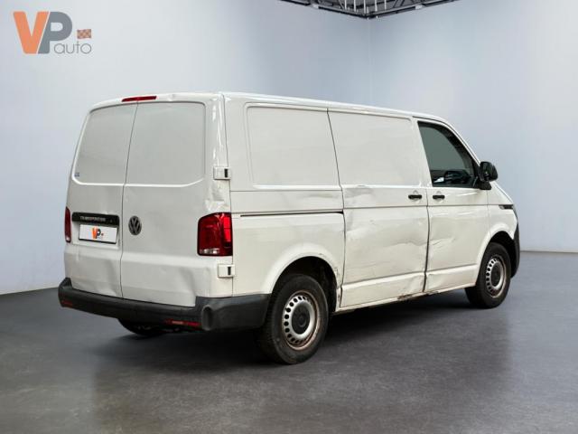 Volkswagen Transporter image 3