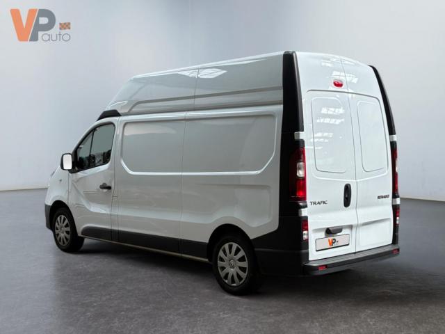 Renault Trafic image 1