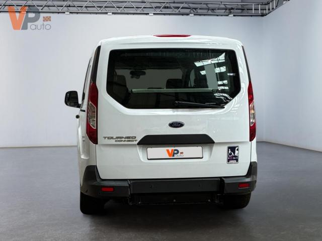 Ford Grand Tourneo Connect image 4