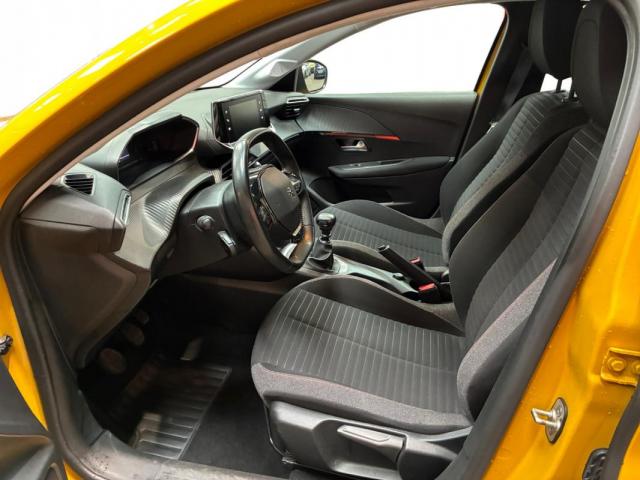 Peugeot 208 image 2