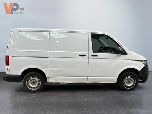 Volkswagen Transporter image 8