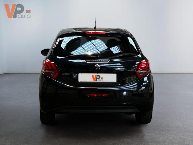 Peugeot 208 image 5