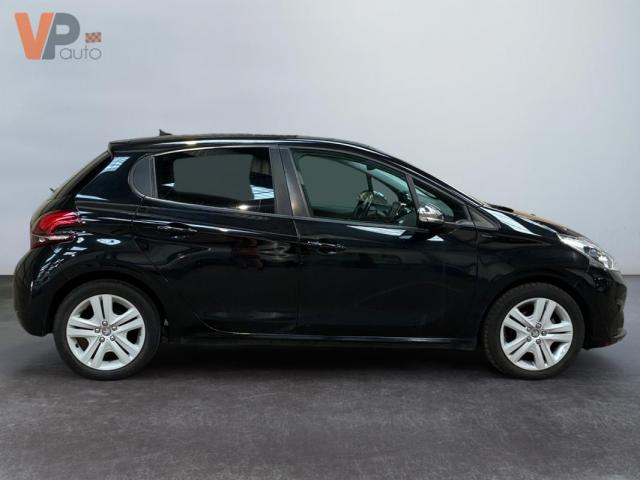 Peugeot 208 image 7