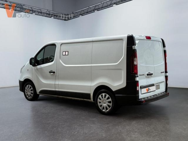 Renault Trafic image 6