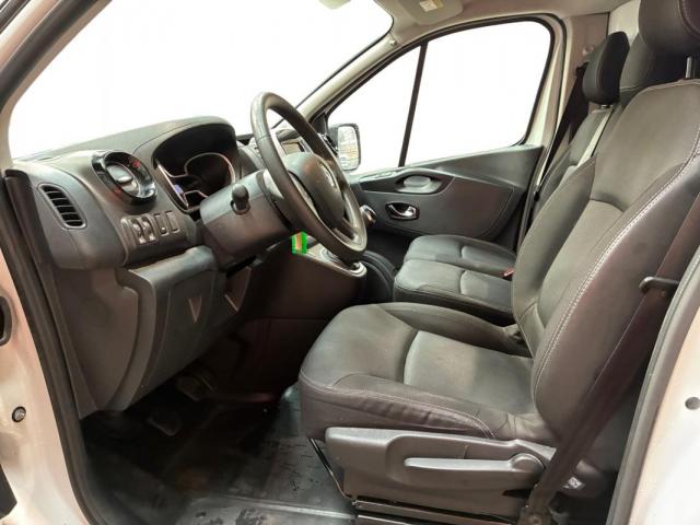 Renault Trafic image 8