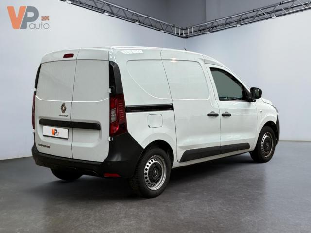 Renault Express Van image 7