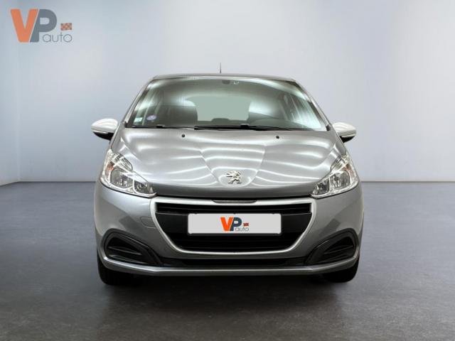 Peugeot 208 image 8