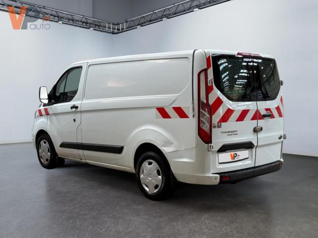 Ford Transit Custom image 6
