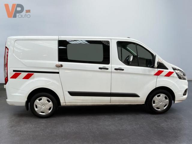 Ford Transit Custom image 2